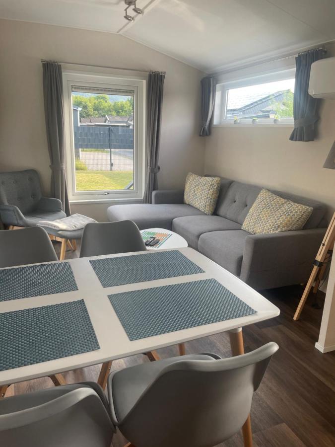 Ferienhaus Auszeit Am Guelser Moselbogen 20 In Koblenz Koblenz  Eksteriør bilde